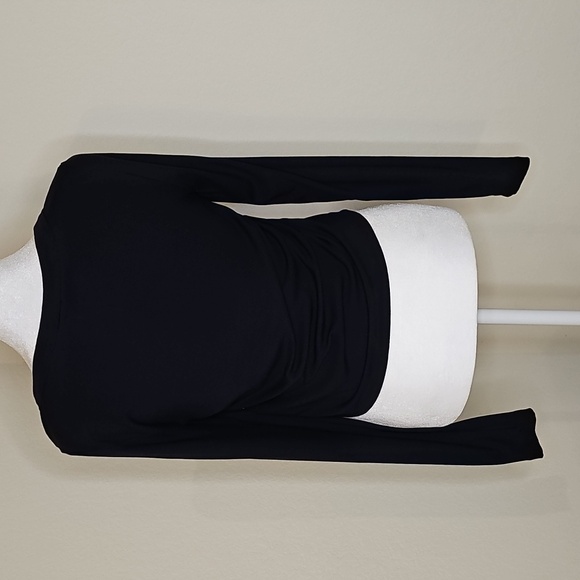 Vuori Women's Long Sleeve Pose Scoop Tee Black Sz L - Picture 10 of 12